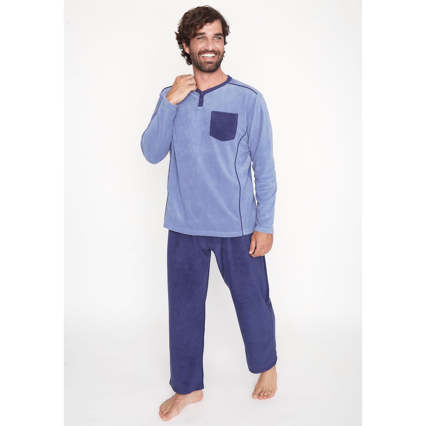 Cálido y suave: te contamos cómo es el pijama polar para hombre más vendido  en  - Showroom