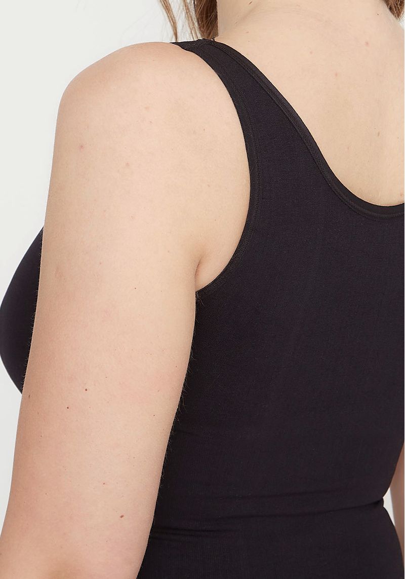 CAMISETA MODELADORA SIN COSTURA | Kaysershop