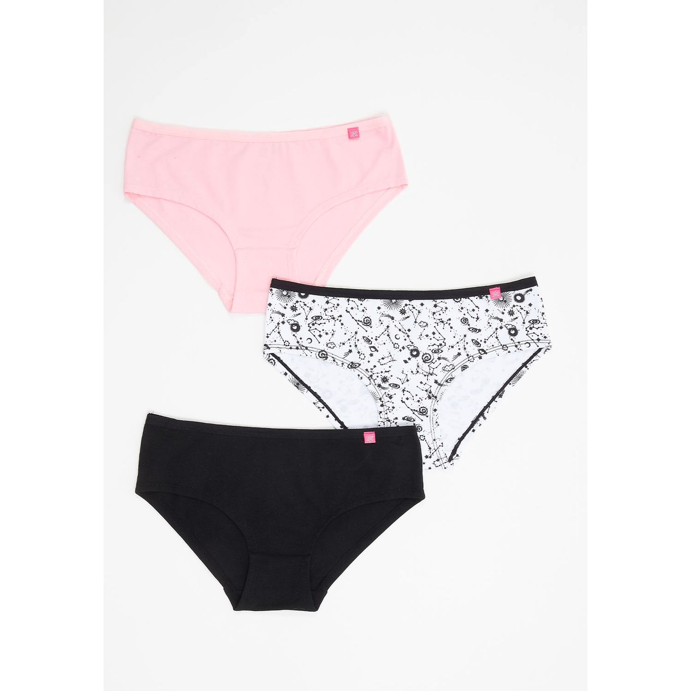 Adolescentes en calzones sale